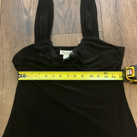 White House Black Market tank - Picture 4 of 8